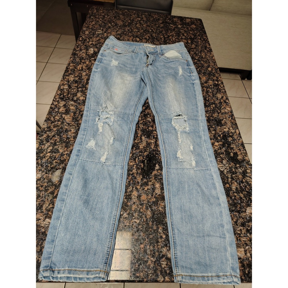 Dollhouse Womens Distressed Straight Leg Jeans Light Wash Ripped Denim Size 9
